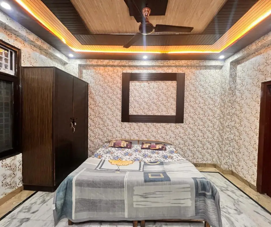 Neat and clean patient rooms at Ekantar Foundation rehab